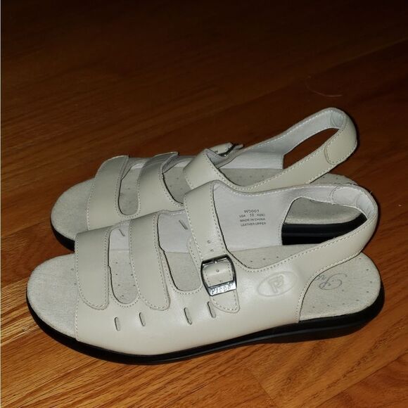 Propet Cream Leather Slingback Sandals - Picture 3 of 6